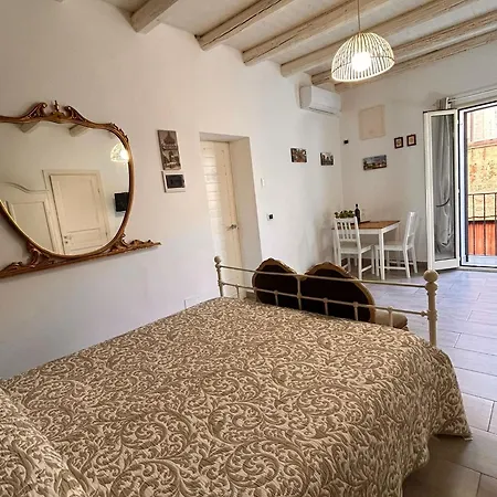 Loft Ballaro 아파트 팔레르모